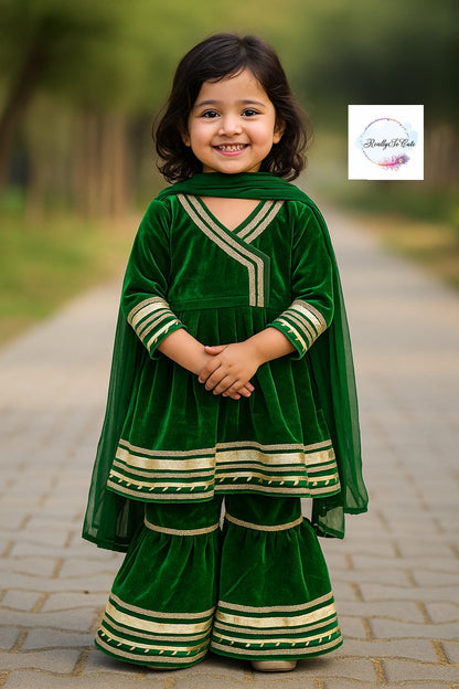 Green velvet kurti sharara dupatta set. Red kurti sharara set, Pre-Order Set - Ships in 3 Weeks